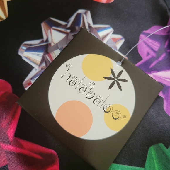 HALABALOO CHRISTMAS BOW DRESS - Picture 5 of 5